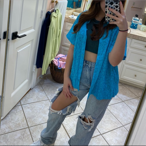 Blue button down - Picture 4 of 5